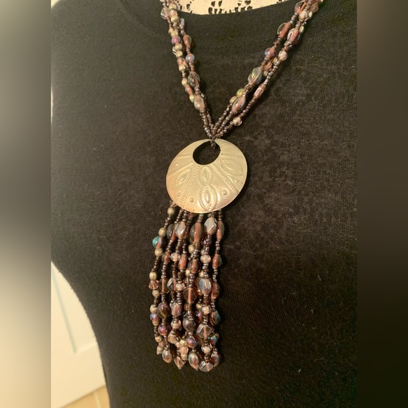 Purple beaded necklace with embossed aluminum accent - Picture 3 of 9